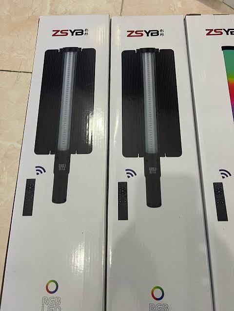 نور باتومی ZSYB YB200R RGB (باتوم لایت)